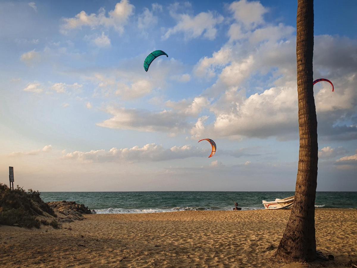 Windy Waves Kite Surfing Beach Resort Kalpitiya Exterior foto